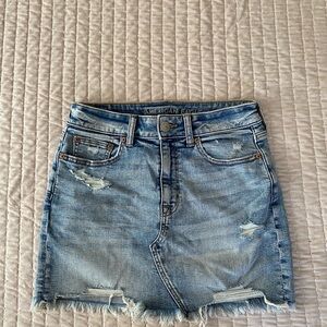 NWOT American Eagle Stretch High Rise Denim Mini Skirt Med Wash Size 6